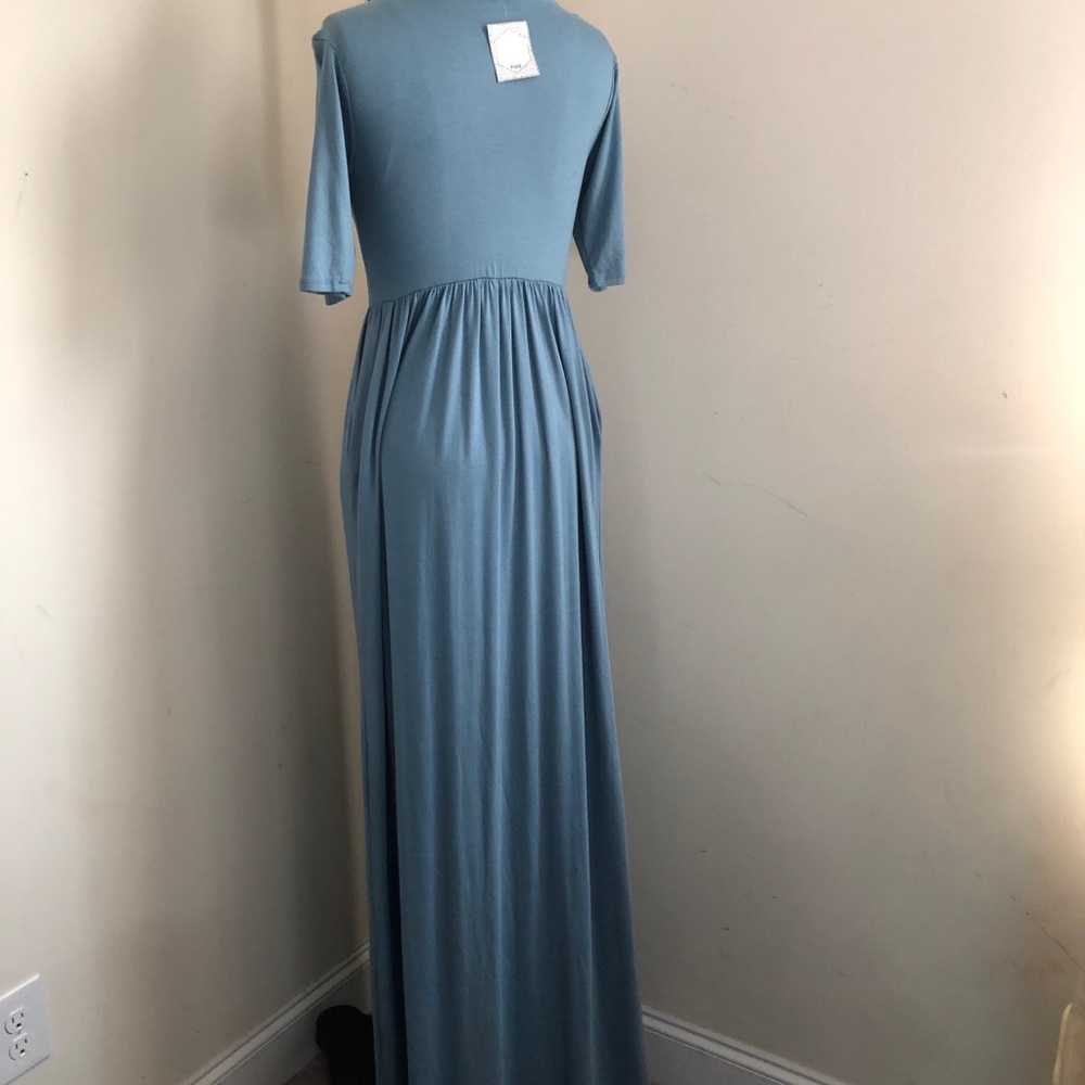 Elegant Blue Maxi Dress - Picture 5 of 6
